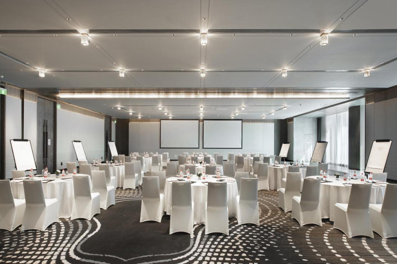 Crowne Plaza Wuhan Optics Valley By Ihg Exterior foto