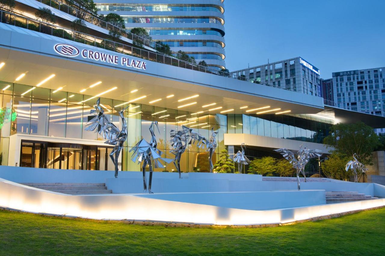 Crowne Plaza Wuhan Optics Valley By Ihg Exterior foto